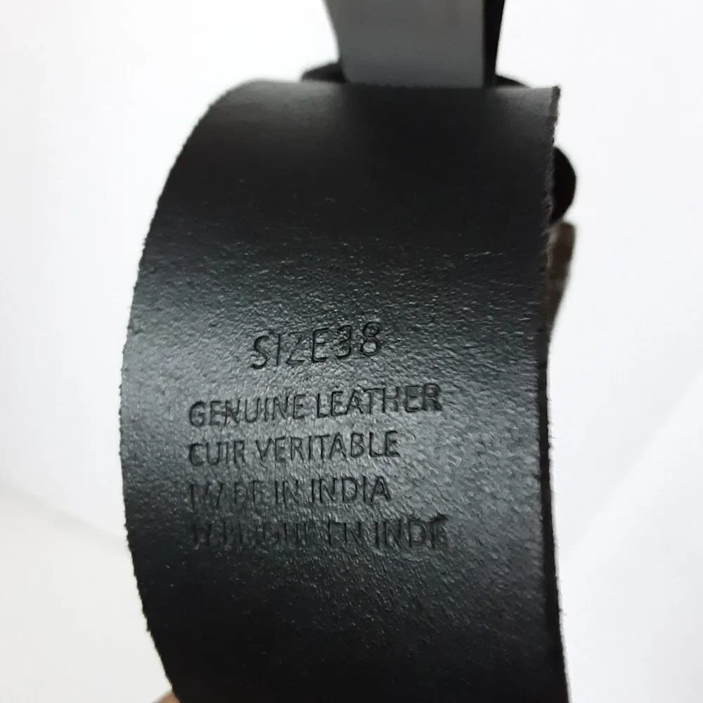 True Religion Mens Black Leather Belt Size 38